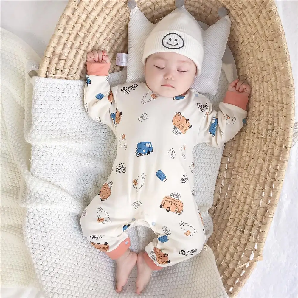 Newborn one-piece clothes thin baby pajamas crawling clothes spring and autumn newborn long sleeved rompers outdoor clothes
Newborn one-piece clothes thin baby pajamas crawling clothes spring and autumn newborn long sleeved rompers outdoor clothes