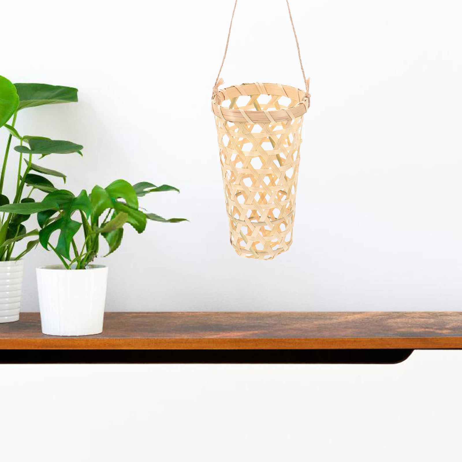 2 Pcs Basket Woven Planter Hanging Farmhouse Bamboo Weaving Wall Flowerpot for Home Balcony
2 Pcs Basket Woven Planter Hanging Farmhouse Bamboo Weaving Wall Flowerpot for Home Balcony