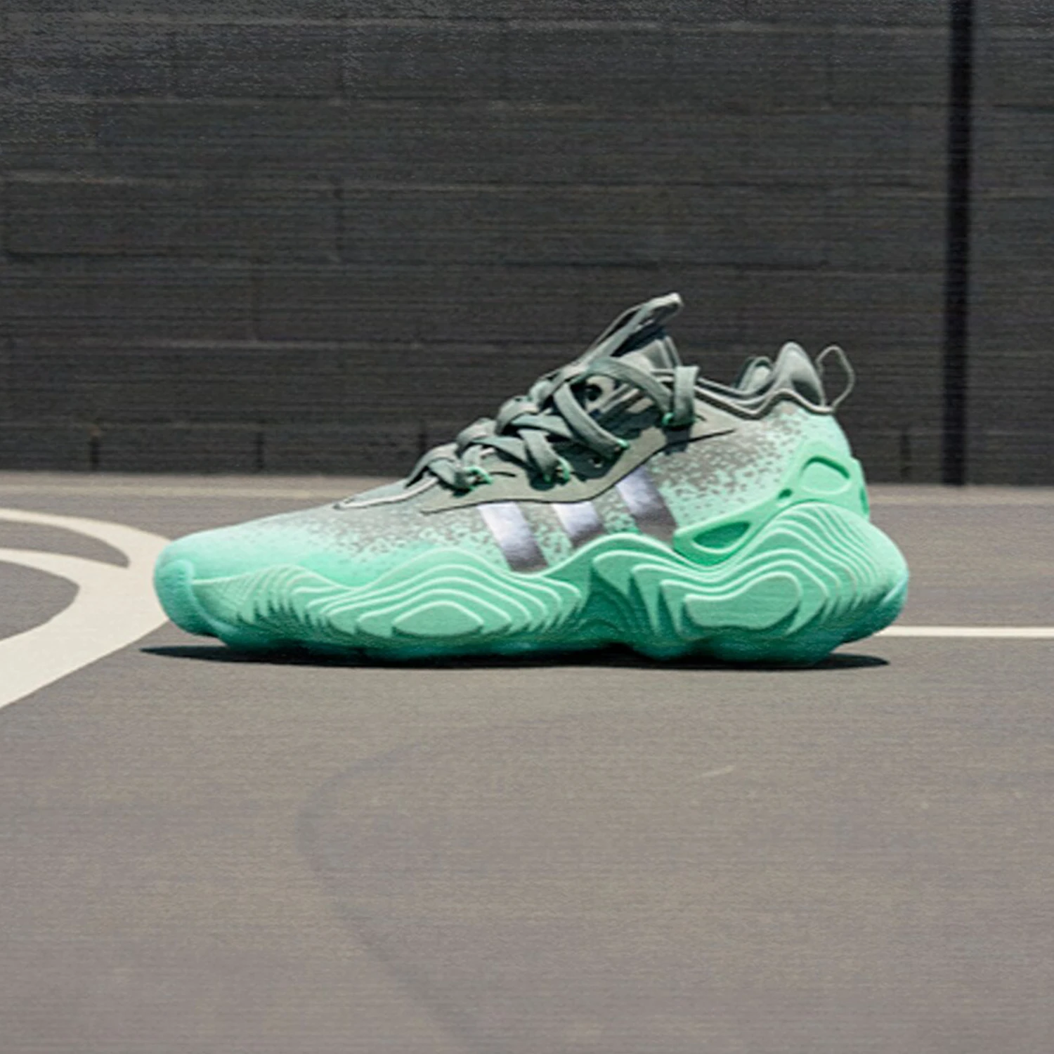 Оригинальные мужские спортивные баскетбольные кроссовки Adidas TRAE YOUNG 3, IF5591
Оригинальные мужские спортивные баскетбольные кроссовки Adidas TRAE YOUNG 3, IF5591