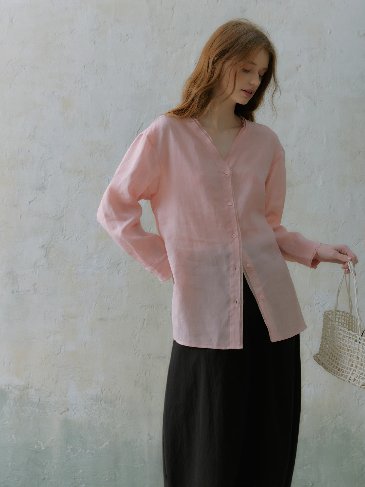 Aozhiguo Ushio Qingfeng High Quality Recommendation! Light Oxygen 3 Color Ruffle V-neck Micro-permeable Sun Protection Mulber...
Aozhiguo Ushio Qingfeng High Quality Recommendation! Light Oxygen 3 Color Ruffle V-neck Micro-permeable Sun Protection Mulber...