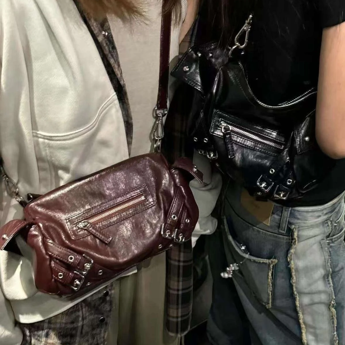 Корейский стиль Harajuku Стиль PU Кожа Y2k Крутая большая вместительная сумка на плечо Женская сумка Кошельки Женские ручные сумки
Корейский стиль Harajuku Стиль PU Кожа Y2k Крутая большая вместительная сумка на плечо Женская сумка Кошельки Женские ручные сумки