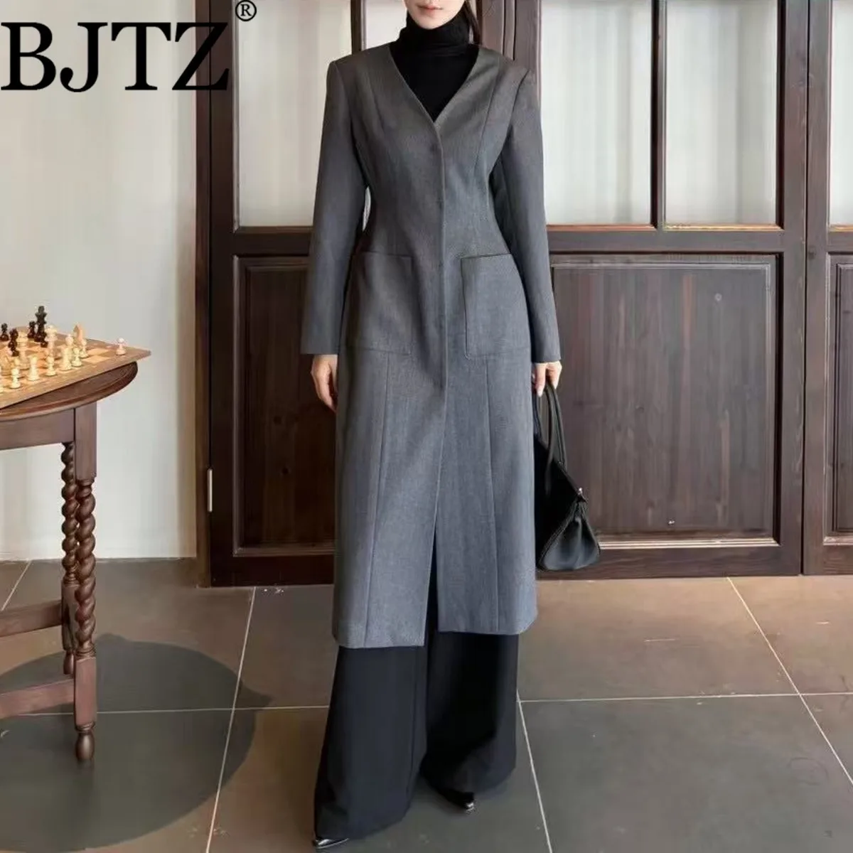 BJTZ Fashion V-neck Office Lady Mid-length Blazer Jacket For Women 2025 Spring Autumn New Temperament Elegant Female Overcoat
BJTZ Fashion V-neck Office Lady Mid-length Blazer Jacket For Women 2025 Spring Autumn New Temperament Elegant Female Overcoat