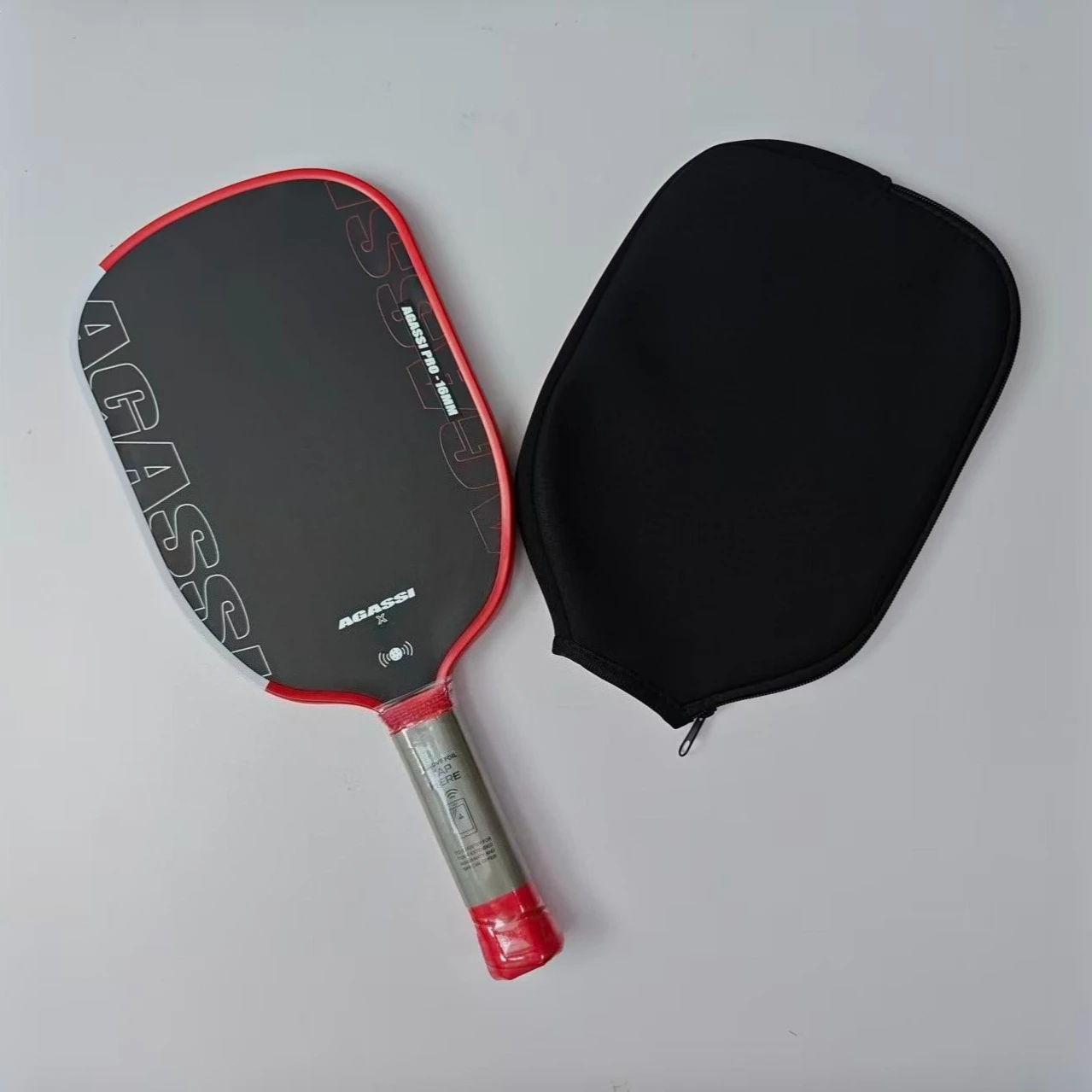 Agassi PRO IV 16mm Carbon Fiber Pickleball Paddle T700 Raw Surface Large Sweet Spot High Spin Control Professional Racket
Agassi PRO IV 16mm Carbon Fiber Pickleball Paddle T700 Raw Surface Large Sweet Spot High Spin Control Professional Racket