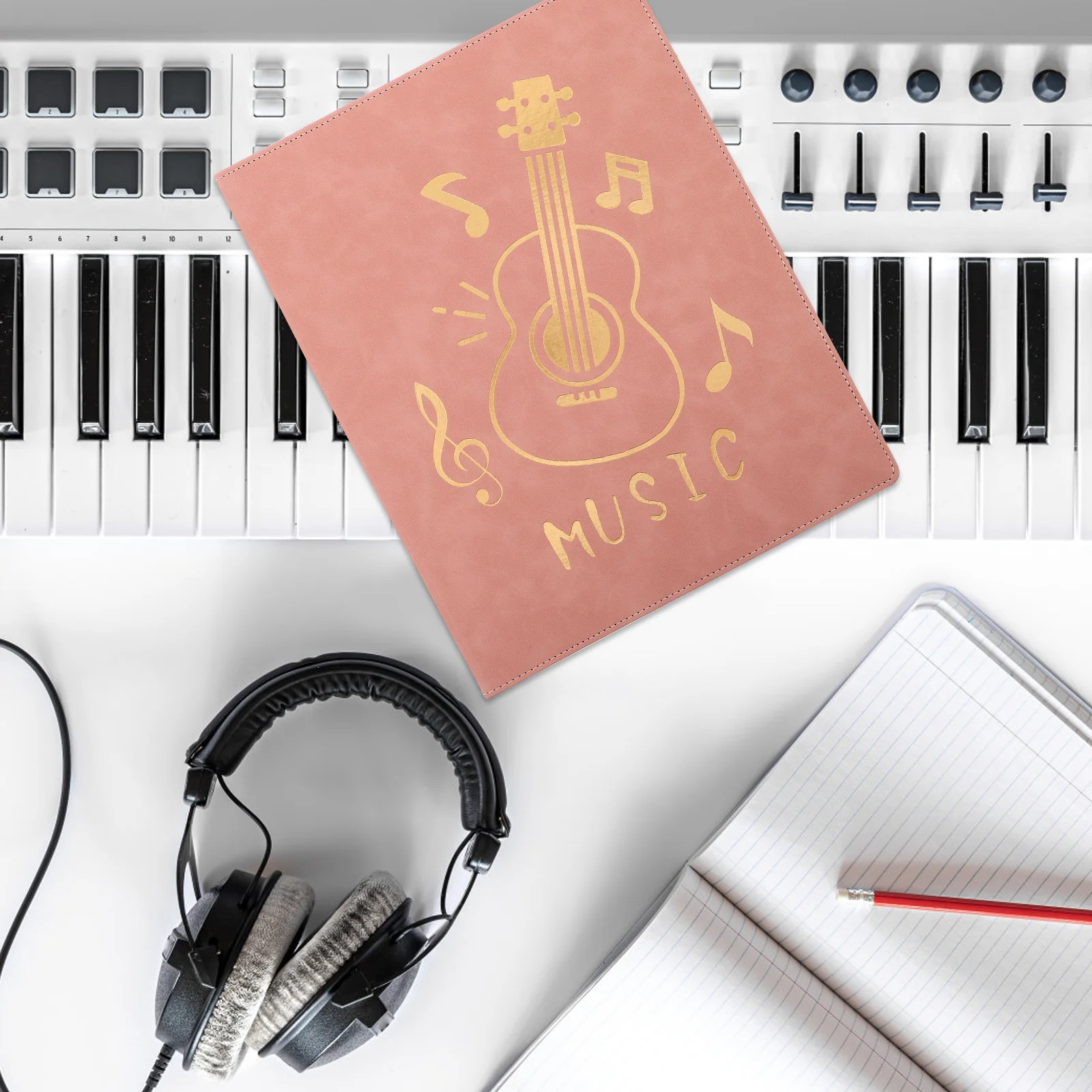 Ноты для фортепиано, размер А4, неотражающий дизайн, прозрачные внутренние страницы для легкой организации и портативности
Ноты для фортепиано, размер А4, неотражающий дизайн, прозрачные внутренние страницы для легкой организации и портативности