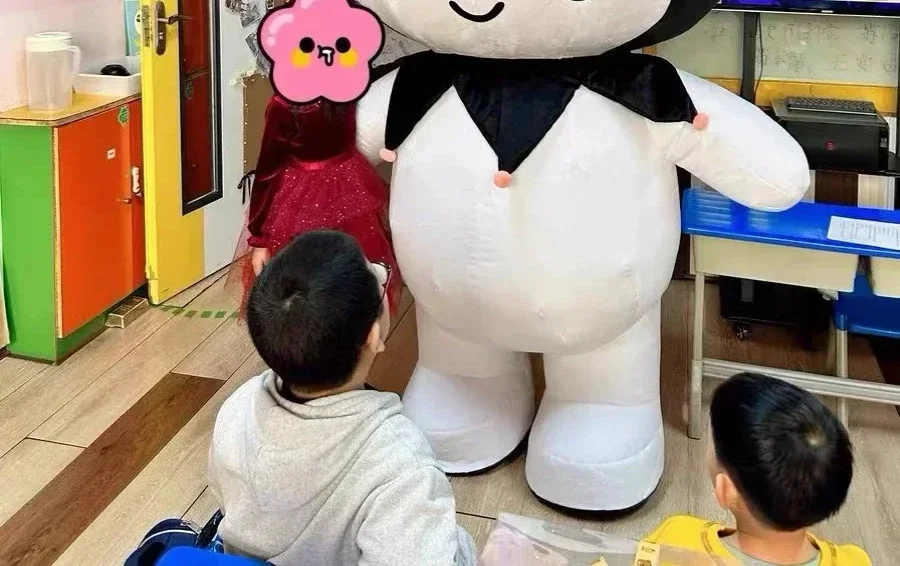 Inflatable Black White Rabbit Plush Mascot Costume Suit Cosplay Party Furry Halloween Xmas Easter Costume Multicolor No Battery
Inflatable Black White Rabbit Plush Mascot Costume Suit Cosplay Party Furry Halloween Xmas Easter Costume Multicolor No Battery