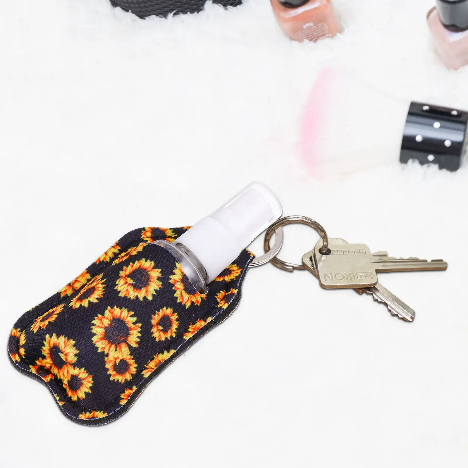 6 set Empty Keychain Portable Travel Bottle Container Refillable Small Bottle For Liquid Storage Neoprene Keychain Bag
6 set Empty Keychain Portable Travel Bottle Container Refillable Small Bottle For Liquid Storage Neoprene Keychain Bag