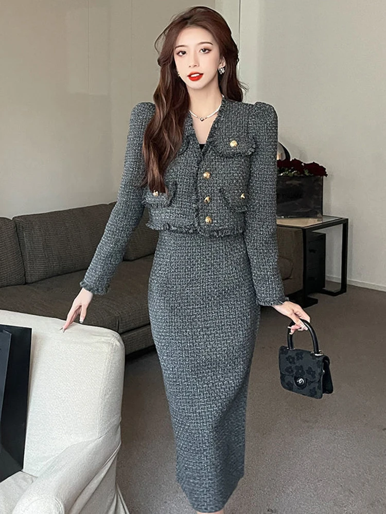 French Vintage Small Fragrance Tweed Two Piece Sets Women Outfits High Quality Fringed Jacket Coat & Long Skirt 2 Piece Suits
French Vintage Small Fragrance Tweed Two Piece Sets Women Outfits High Quality Fringed Jacket Coat & Long Skirt 2 Piece Suits