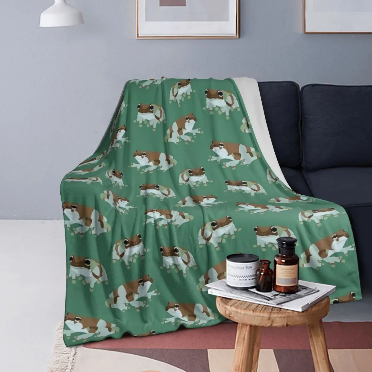 Amazon Milk Frog Pattern Blankets Soft Warm Flannel Throw Blanket Plush for Bed Living room Picnic Travel Home Sofa
Amazon Milk Frog Pattern Blankets Soft Warm Flannel Throw Blanket Plush for Bed Living room Picnic Travel Home Sofa