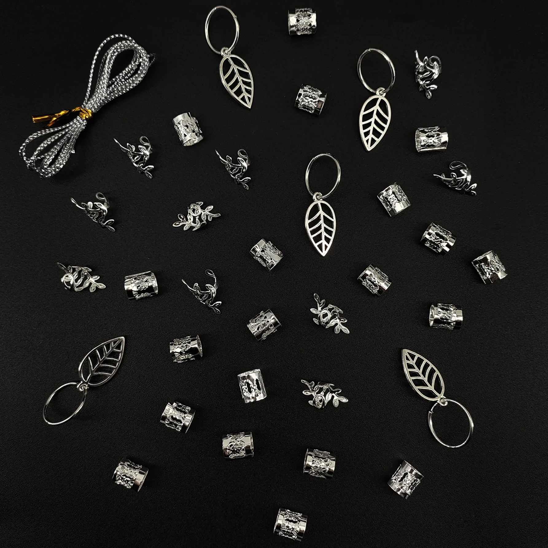 Fashion 36 Piece Leaf Hair Ring Set for Dreadlock Braid Cute Pendant Women Long Hair Weave Handmade Headwear Accessory
Fashion 36 Piece Leaf Hair Ring Set for Dreadlock Braid Cute Pendant Women Long Hair Weave Handmade Headwear Accessory
