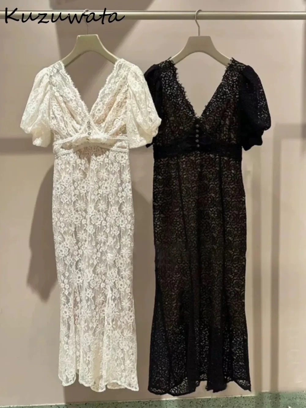Kuzuwata Patchwork V Neck Puff Sleeve Embroidery Robe Slim Fit Mid-length Lace Elegant Dress Japan Panelled New Moda Vestidos
Kuzuwata Patchwork V Neck Puff Sleeve Embroidery Robe Slim Fit Mid-length Lace Elegant Dress Japan Panelled New Moda Vestidos