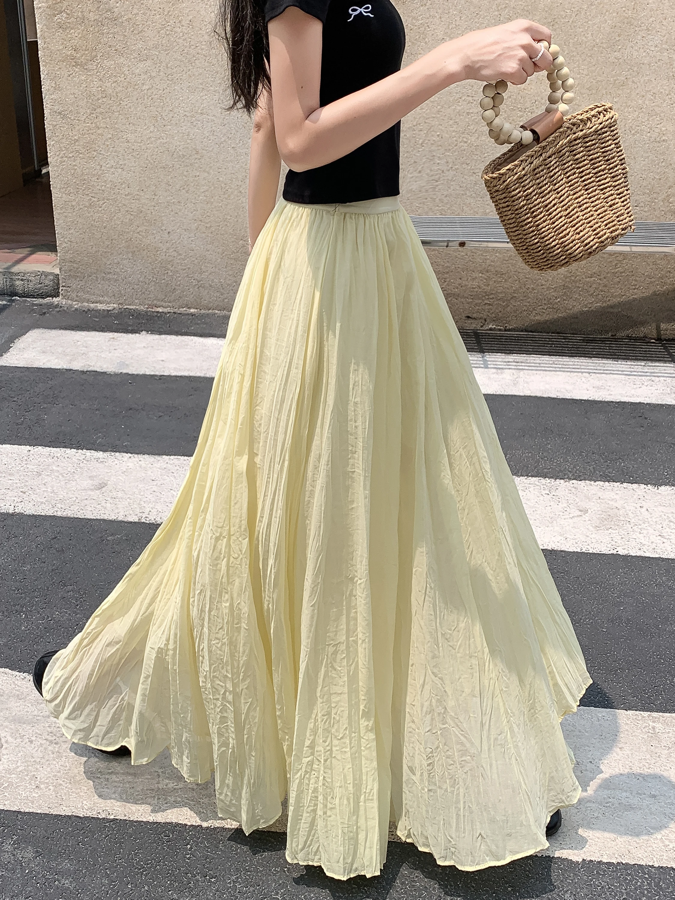 Light Yellow Pleated A-Line Skirt Women's Summer New Style Elegant Slimming Casual Wide Hem Umbrella Skirt Drapey Long S...
Light Yellow Pleated A-Line Skirt Women's Summer New Style Elegant Slimming Casual Wide Hem Umbrella Skirt Drapey Long S...