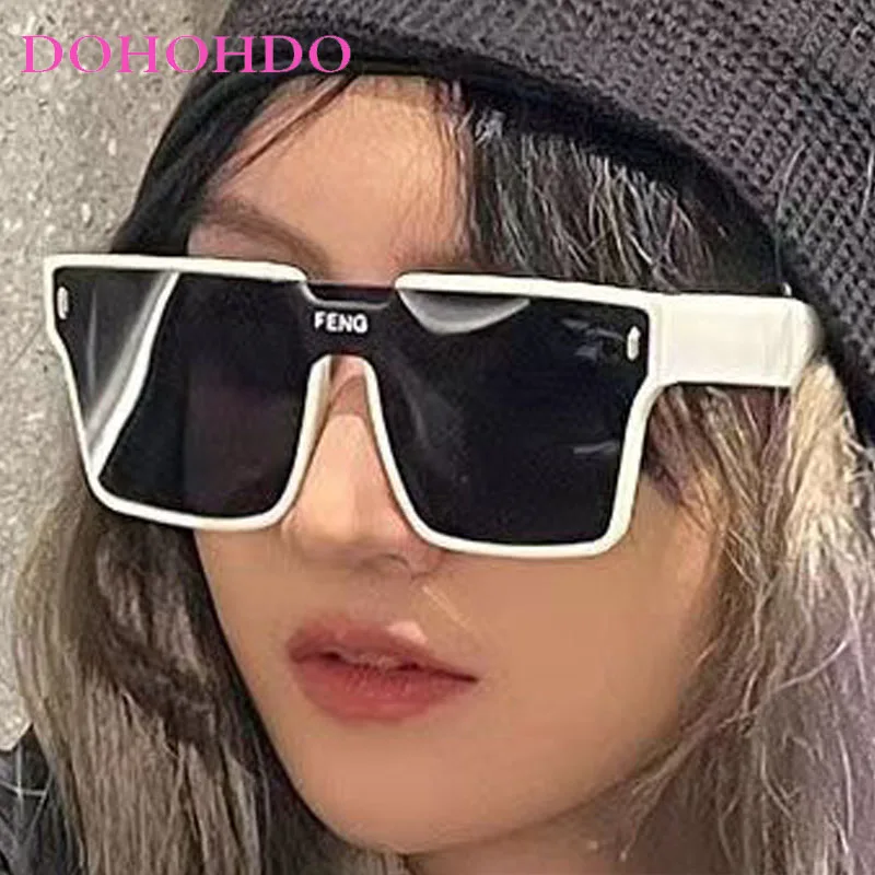 Punk Vintage Square Oversized Frame Women's Sunglasses Luxury Design Men's Sunglass Outdoor Travel Drive Windproof Goggles UV400
Punk Vintage Square Oversized Frame Women's Sunglasses Luxury Design Men's Sunglass Outdoor Travel Drive Windproof Goggles UV400