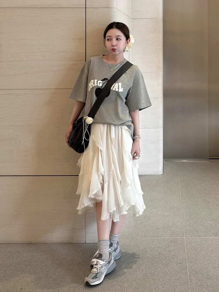 Korean Minimalist Grey Short Sleeve Uneven White Skirt Summer New Fashion Beautiful Set Women Comfortable round Neck Two...
Korean Minimalist Grey Short Sleeve Uneven White Skirt Summer New Fashion Beautiful Set Women Comfortable round Neck Two...