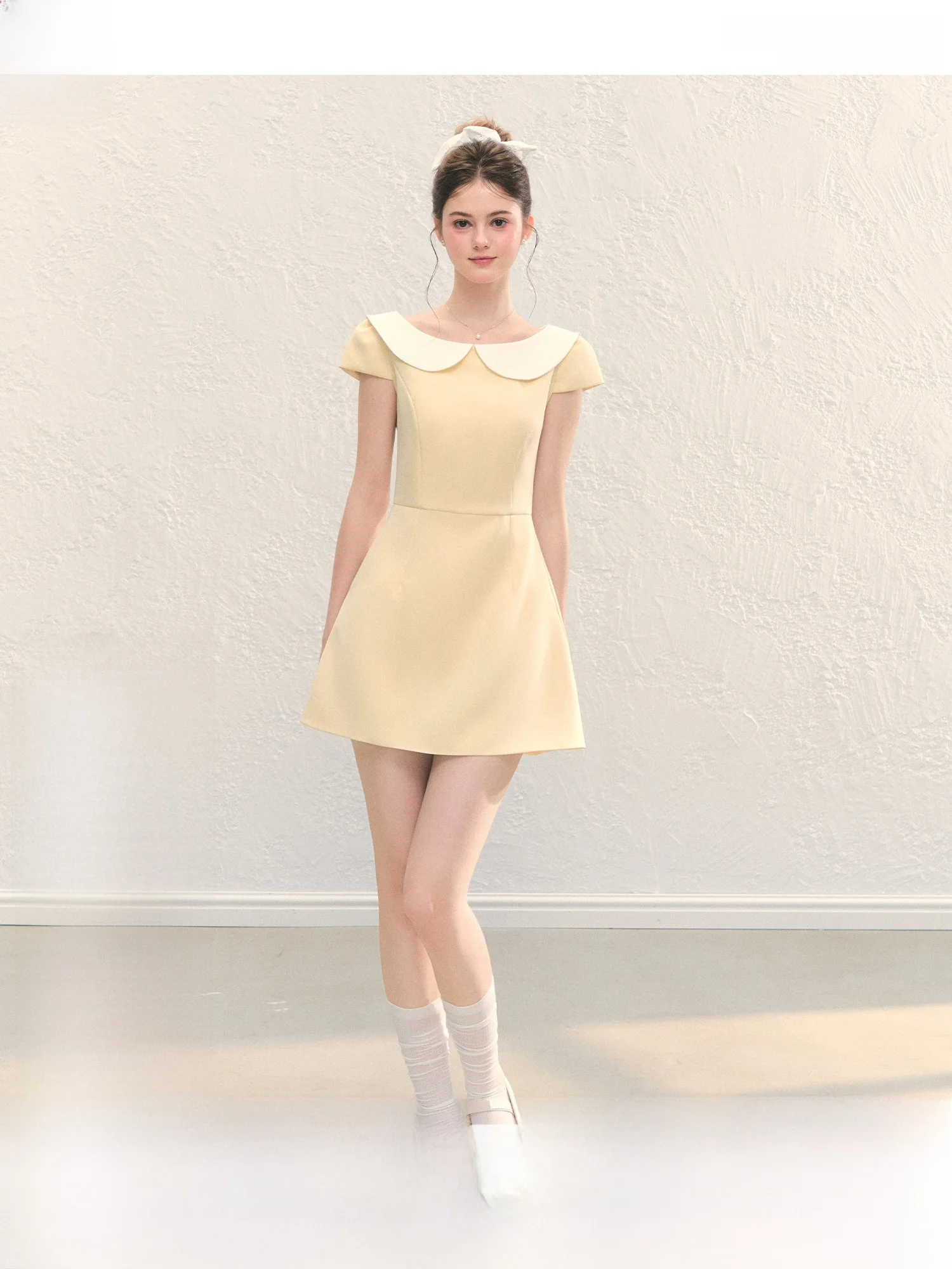 QDQD Doll Face Hepburn Style A-Line Dress Slimming Waist Summer New Sweet Polyester Short Sleeve Casual A-Shape Dress
QDQD Doll Face Hepburn Style A-Line Dress Slimming Waist Summer New Sweet Polyester Short Sleeve Casual A-Shape Dress