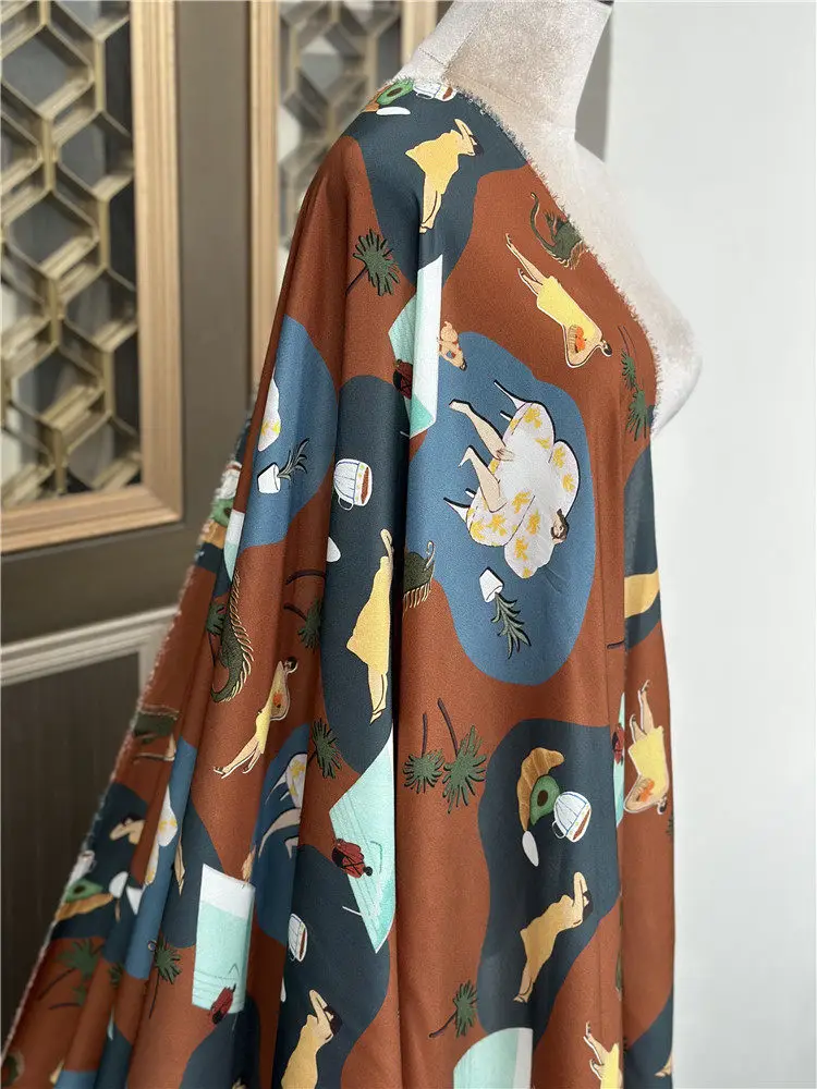 1 meter 100% Mulberry Silk 16 momme Crepe Silk Fabric Brown with Holiday Printed 135cm 53" wide by the yard JN753
1 meter 100% Mulberry Silk 16 momme Crepe Silk Fabric Brown with Holiday Printed 135cm 53" wide by the yard JN753