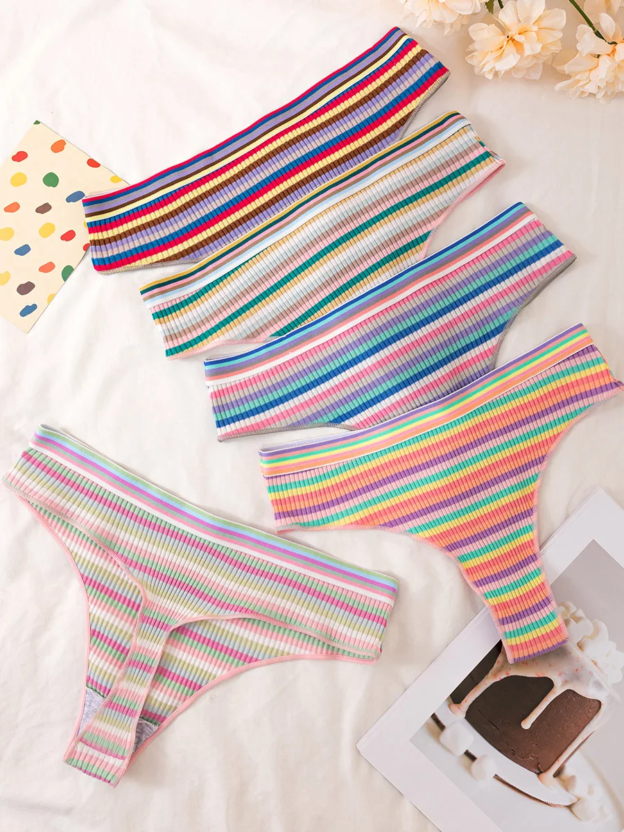 5pcs Seamless Color Block Thongs, Sexy Comfy Breathable Stretchy Intimates Panties, Women's Lingerie & Underwear
5pcs Seamless Color Block Thongs, Sexy Comfy Breathable Stretchy Intimates Panties, Women's Lingerie & Underwear