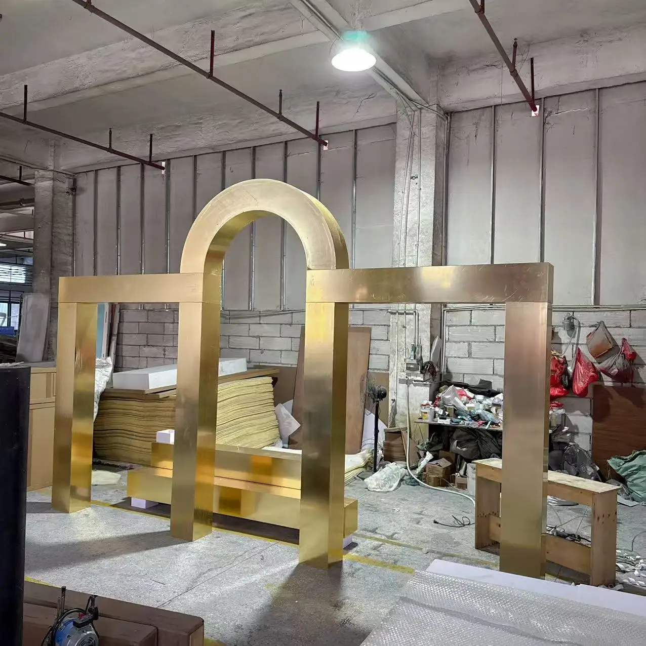 #@Gold Acrylic Mirror Wedding Luxury Arch Backdrop
#@Gold Acrylic Mirror Wedding Luxury Arch Backdrop