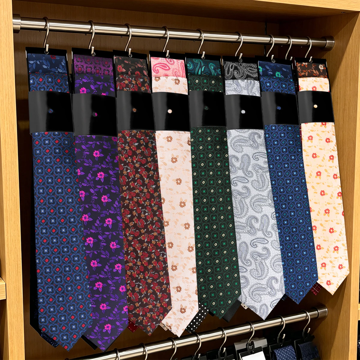 Fashion Elegant Men Tie Set Luxury Business Tie Two Ties Brand New Paisley Pattern Wedding Business Formal Party Accessories
Fashion Elegant Men Tie Set Luxury Business Tie Two Ties Brand New Paisley Pattern Wedding Business Formal Party Accessories