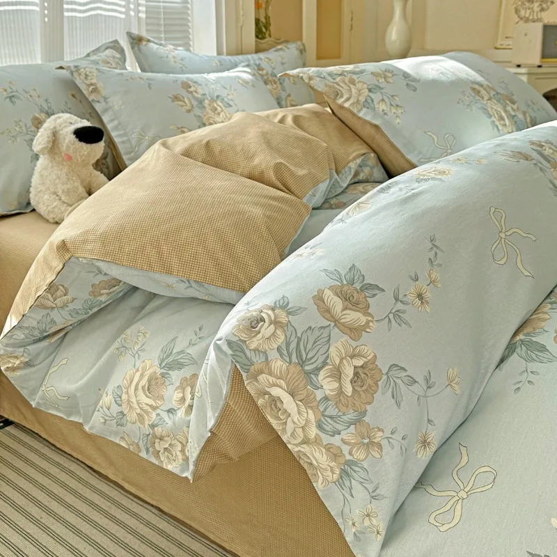 Новое четырехсезонное хлопковое постельное белье с цветочным принтом, пододеяльник, комплект из 3 предметов, пододеяльник с мультяшным принтом, комплект из трех предметов, без простыней
Новое четырехсезонное хлопковое постельное белье с цветочным принтом, пододеяльник, комплект из 3 предметов, пододеяльник с мультяшным принтом, комплект из трех предметов, без простыней