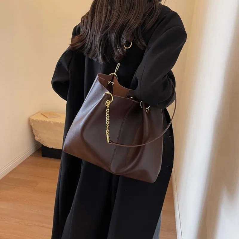 Designer Paris Leather Diaper Bag Ladies Tote Purse Popular Classic Elegant Best Superstar Show Textured Original Retro
Designer Paris Leather Diaper Bag Ladies Tote Purse Popular Classic Elegant Best Superstar Show Textured Original Retro