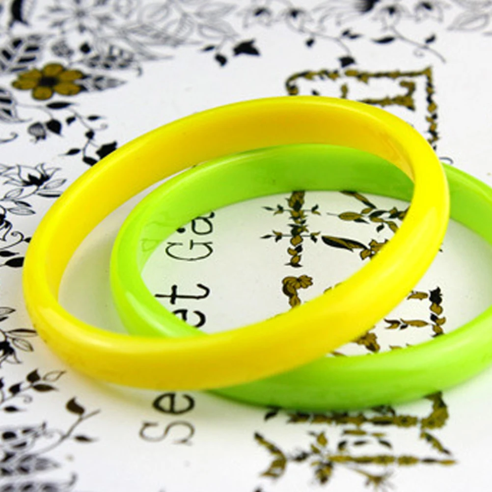 6 Pcs Candy-Colored Bracelet Plastic Bangles Bulk Wrist Colorful Bracelets for Girls Kids Clothing
6 Pcs Candy-Colored Bracelet Plastic Bangles Bulk Wrist Colorful Bracelets for Girls Kids Clothing
