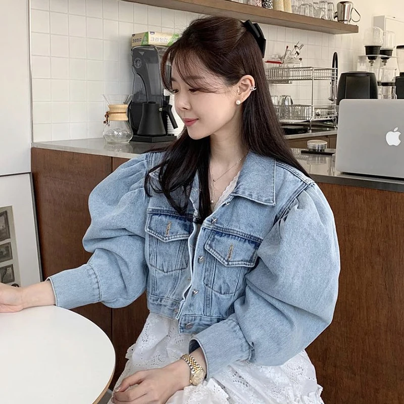 Retro Chic ort Loose Fit Denim Jaet with ket Lantern Sve Collar Single Button Wa Blue Women's Outerwear
Retro Chic ort Loose Fit Denim Jaet with ket Lantern Sve Collar Single Button Wa Blue Women's Outerwear