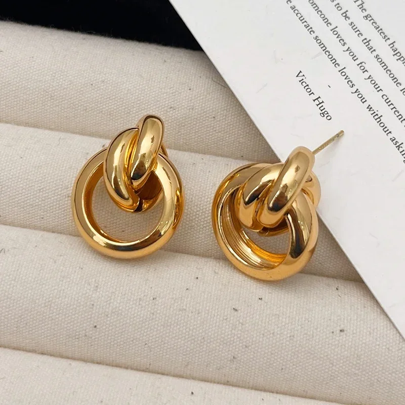 Real 925 Sterling Silver Cross Distorted Round 18K Gold Stud Earrings for Women Vintage Fine Jewelry Minimalist Accessories
Real 925 Sterling Silver Cross Distorted Round 18K Gold Stud Earrings for Women Vintage Fine Jewelry Minimalist Accessories