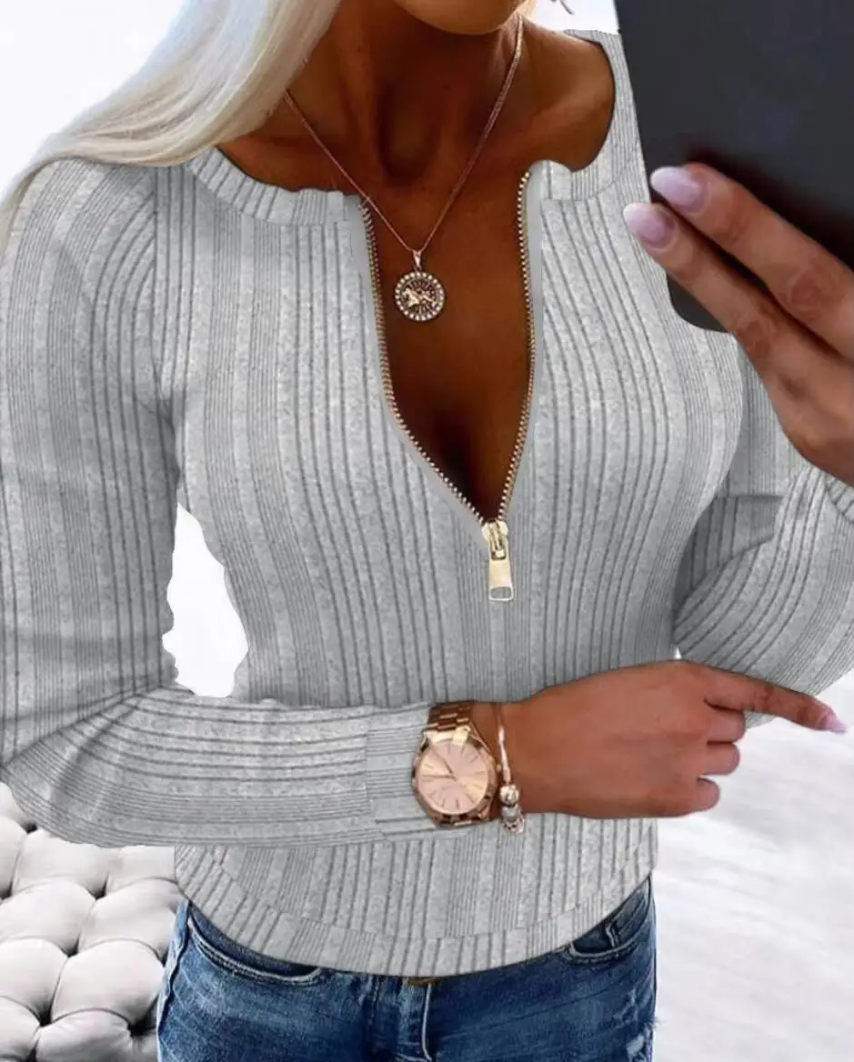 Женский трикотажный топ на весну-лето, светло-серый, с круглым вырезом, на молнии до середины, в рубчик, с длинным рукавом, облегающий, стильный, повседневный, для свиданий
Женский трикотажный топ на весну-лето, светло-серый, с круглым вырезом, на молнии до середины, в рубчик, с длинным рукавом, облегающий, стильный, повседневный, для свиданий