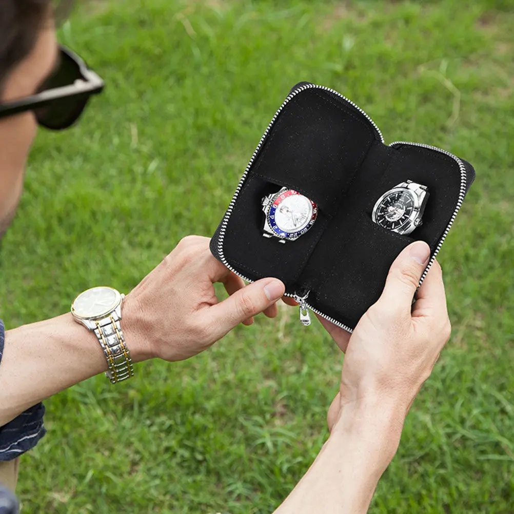 Watch Storage Case Retro Travel Organizer Zipper Portable Display Box for Outdoor Use Watch Case Portable Water Pouch
Watch Storage Case Retro Travel Organizer Zipper Portable Display Box for Outdoor Use Watch Case Portable Water Pouch