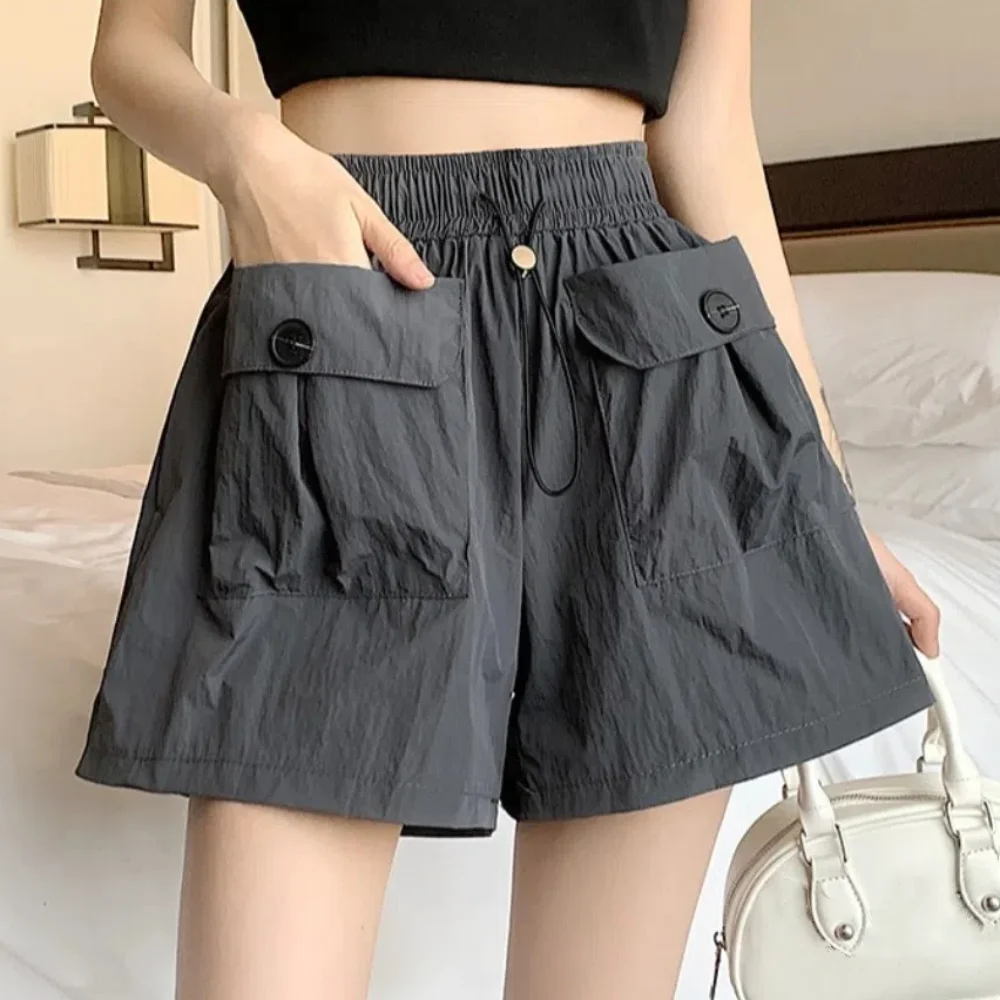 Fashion Loose High Waist Shorts Drawstring Large Pocket Causal Shorts Women Lace Up Streetwear Cargo Pants Summer
Fashion Loose High Waist Shorts Drawstring Large Pocket Causal Shorts Women Lace Up Streetwear Cargo Pants Summer