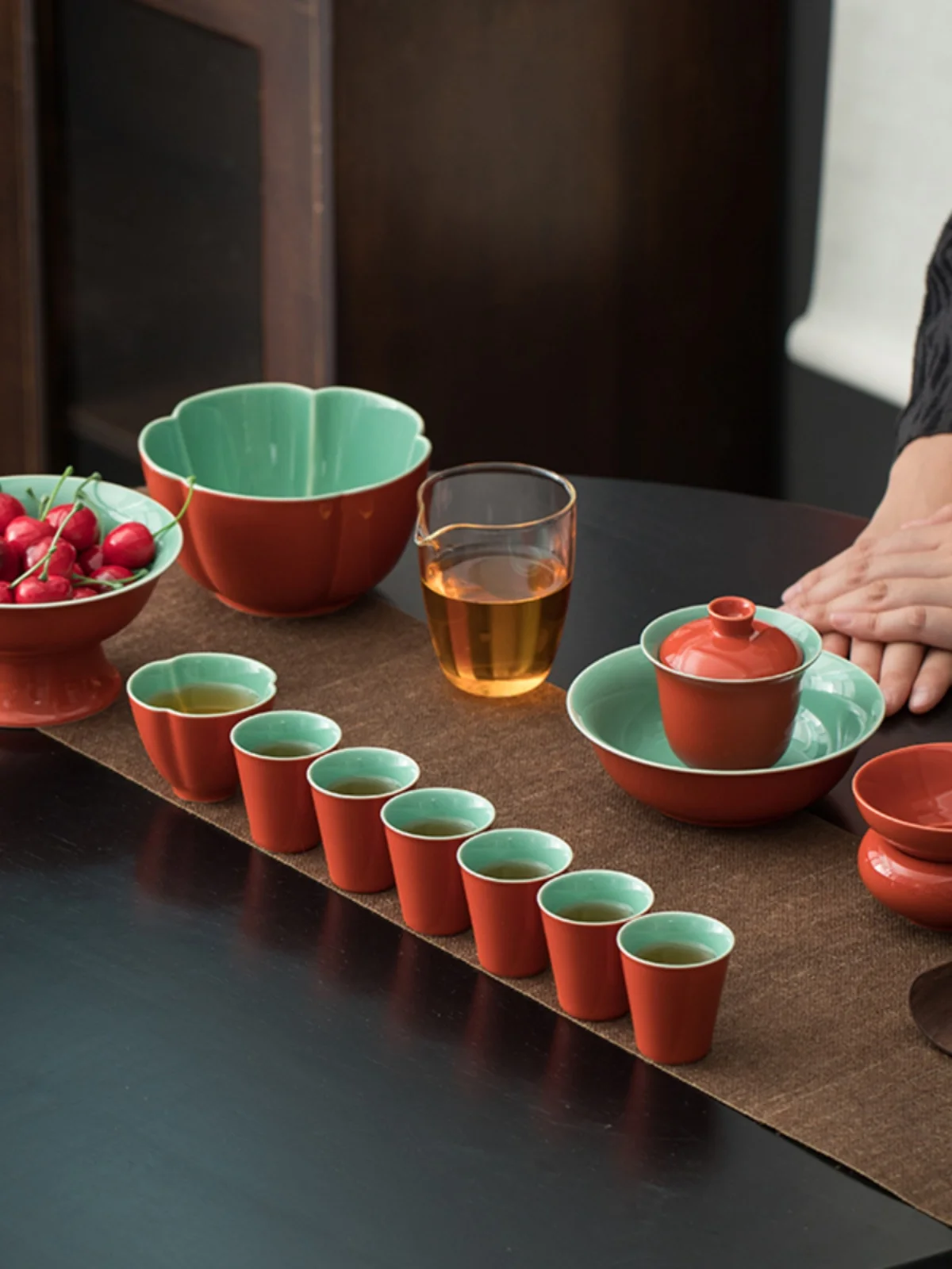 Simple Pure Color Gongfu Tea Set for Office Guests Luxury High End Gift Box Set Home Use Ele mat Tea Tools Set
Simple Pure Color Gongfu Tea Set for Office Guests Luxury High End Gift Box Set Home Use Ele mat Tea Tools Set