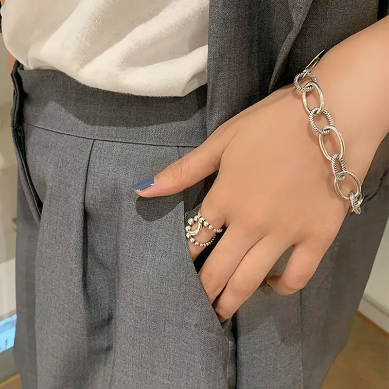 Minimalist OT Buckle Bracelet Female INS Personalized Ring for Women Girls Retro Hip Hop Fashion Jewelry Accessories Wholesale
Minimalist OT Buckle Bracelet Female INS Personalized Ring for Women Girls Retro Hip Hop Fashion Jewelry Accessories Wholesale