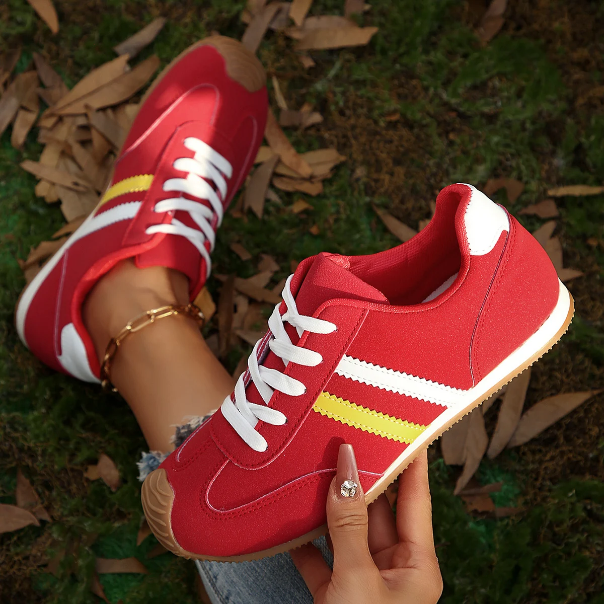 Women Sneakers Fashion Shoes Spring Trend Casual Flats Sneakers Female Comfort Vulcanized Platform Shoes Women Zapatos De Mujer
Women Sneakers Fashion Shoes Spring Trend Casual Flats Sneakers Female Comfort Vulcanized Platform Shoes Women Zapatos De Mujer