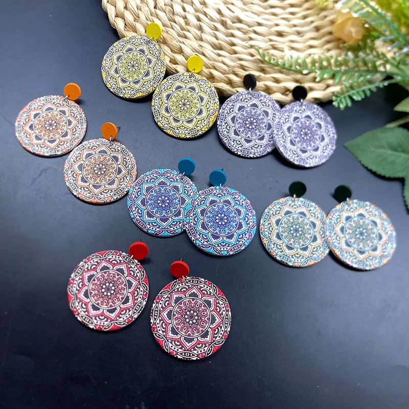 Ethnic Vintage Round Printed Wooden Earrings for Women Simple Muticolor Flower Pattern Drop Earring Daily Party Jewelry
Ethnic Vintage Round Printed Wooden Earrings for Women Simple Muticolor Flower Pattern Drop Earring Daily Party Jewelry