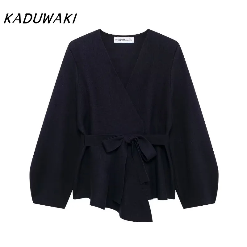 KADUWAKI Classic Black V-neck Long-sleeved Loose Pullover Fashion Adjustable Waist Slim Versatile Knitted Sweater Свитер Женский
KADUWAKI Classic Black V-neck Long-sleeved Loose Pullover Fashion Adjustable Waist Slim Versatile Knitted Sweater Свитер Женский