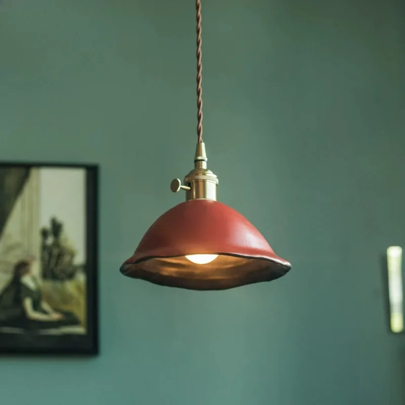 Vintage Tea Room Niche Ceramic Pendant Light Restaurant Bar Counter Homestay Bedroom Bedside Study Retro Nostalgic Hanging Lamps
Vintage Tea Room Niche Ceramic Pendant Light Restaurant Bar Counter Homestay Bedroom Bedside Study Retro Nostalgic Hanging Lamps