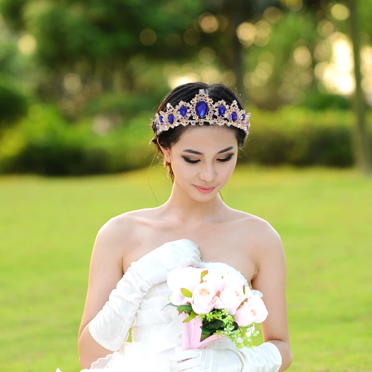Princess Crown Bridal Tiara Wedding Women Royal Hair Accessories Elegant Design Lightweight Durable Jewelries Engagement Parties
Princess Crown Bridal Tiara Wedding Women Royal Hair Accessories Elegant Design Lightweight Durable Jewelries Engagement Parties