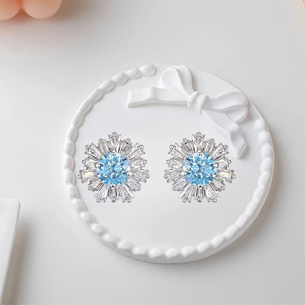 2025 Hot Selling Brand Women's Earrings Fashionable, Simple, Luxurious Jewelry Suitable for Gifting To Friends
2025 Hot Selling Brand Women's Earrings Fashionable, Simple, Luxurious Jewelry Suitable for Gifting To Friends