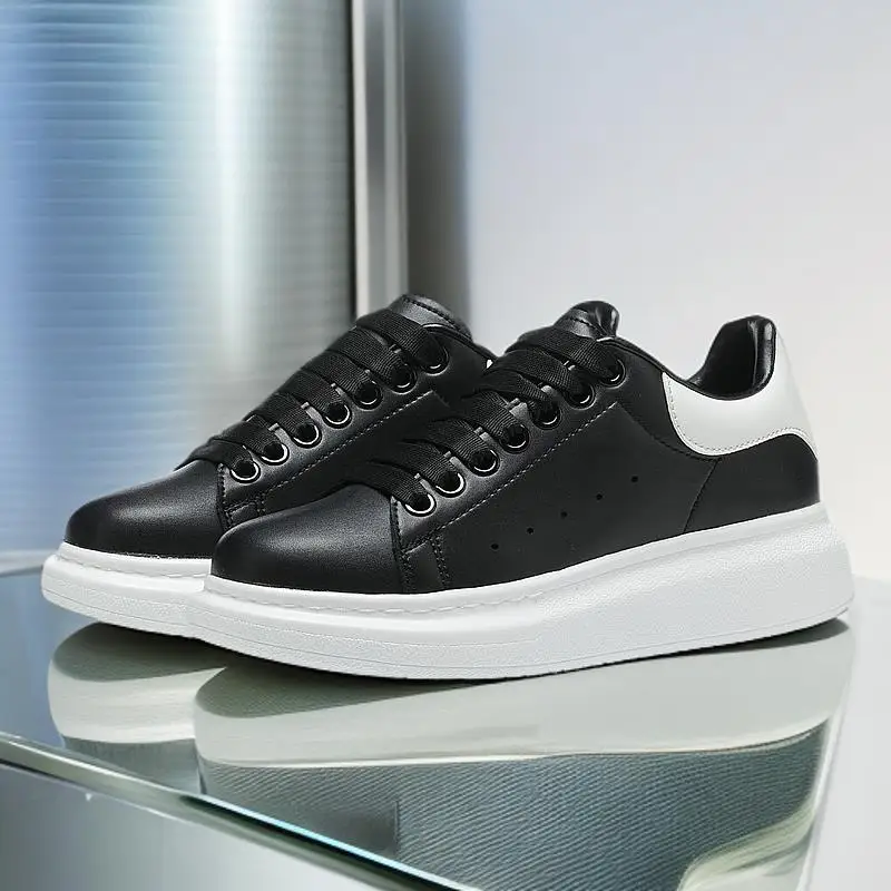 New 2024 White shoes for women, retro training, casual lace-up running shoes, ins all-match flat shoesS
New 2024 White shoes for women, retro training, casual lace-up running shoes, ins all-match flat shoesS