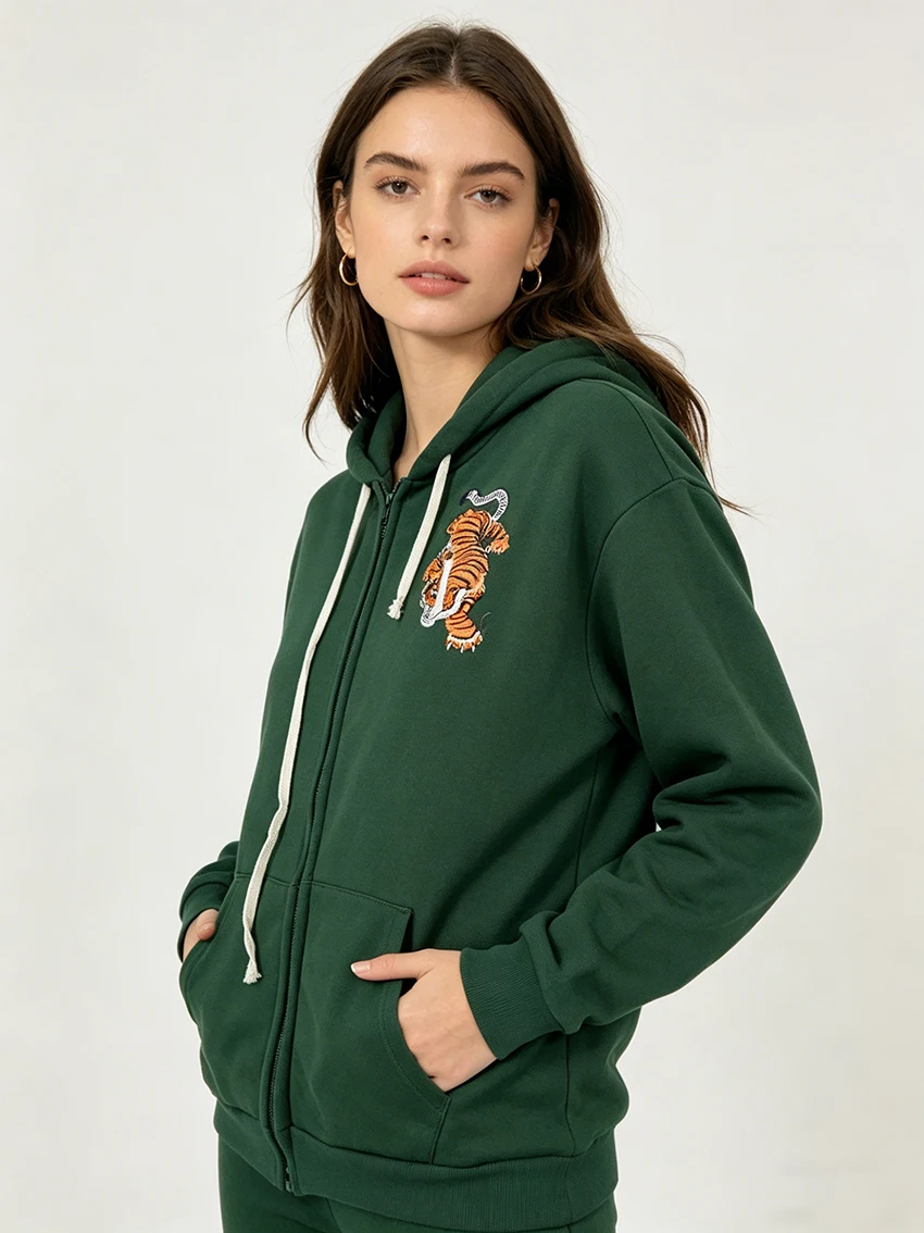 Aesthetics Long Sleeve Double Zipper Retro Cardigan Sweatshirt Ins Style Street Fashion Personality Embroidery Hooded Sweatshirt
Aesthetics Long Sleeve Double Zipper Retro Cardigan Sweatshirt Ins Style Street Fashion Personality Embroidery Hooded Sweatshirt