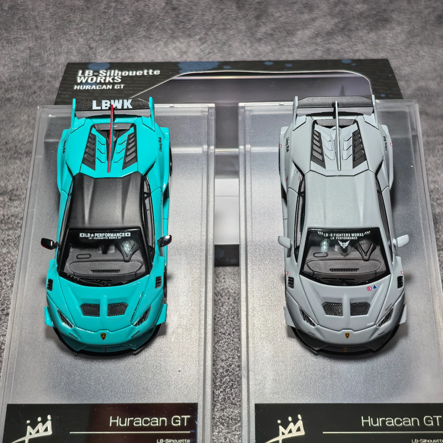 Модель King 1:64 LBWK Lamborghini Huracan, маленькая коровья модель автомобиля из сплава, коллекция украшений, предмет
Модель King 1:64 LBWK Lamborghini Huracan, маленькая коровья модель автомобиля из сплава, коллекция украшений, предмет