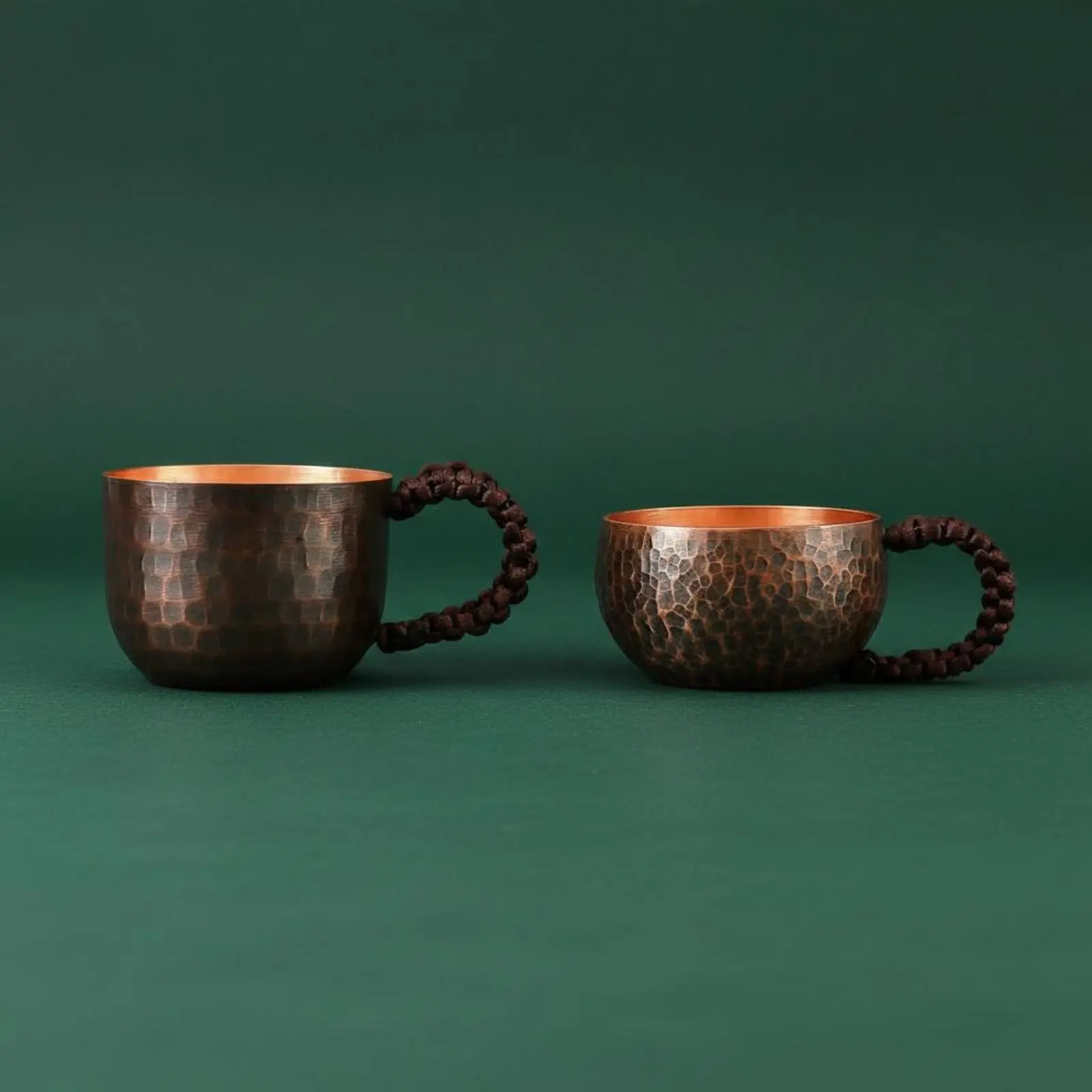 Hammered Copper Brew Vessel Vintage Copper Mug Teaware Drinkware for Home, Office
Hammered Copper Brew Vessel Vintage Copper Mug Teaware Drinkware for Home, Office
