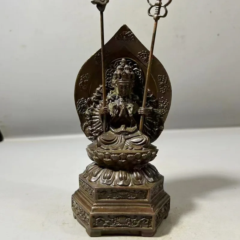 Antique Thousand-Hand Kwan-Yin Ornament Water Lilies Guanyin Buddha Statue Domestic Buddhist Hall Supplies Decoration Cra
Antique Thousand-Hand Kwan-Yin Ornament Water Lilies Guanyin Buddha Statue Domestic Buddhist Hall Supplies Decoration Cra