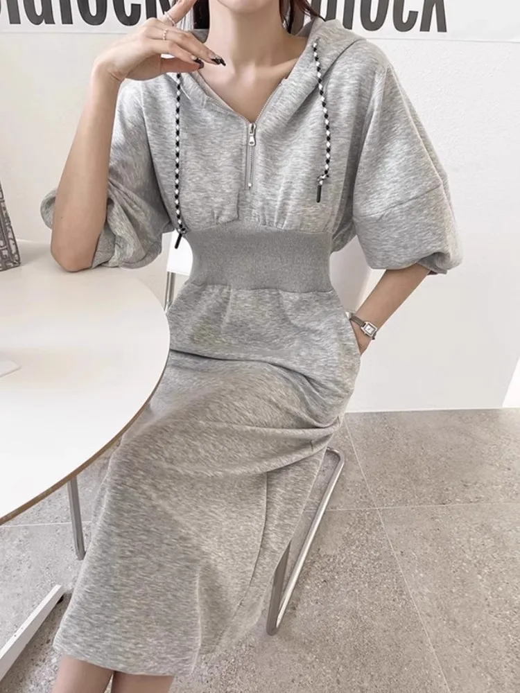Grey Hooded Dress Women'S Autumn And Winter Korean Style Design Sense Hoodie Hooded Chic Dress
Grey Hooded Dress Women'S Autumn And Winter Korean Style Design Sense Hoodie Hooded Chic Dress