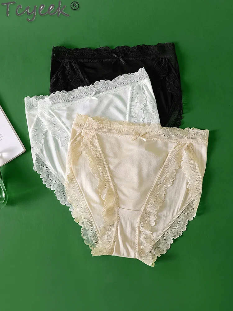 Tcyeek 100% Mulberry Silk Woman Panties Sexy Lace Briefs Mid Waist Breathable Underpants High Quality Calzones Para Mujer
Tcyeek 100% Mulberry Silk Woman Panties Sexy Lace Briefs Mid Waist Breathable Underpants High Quality Calzones Para Mujer
