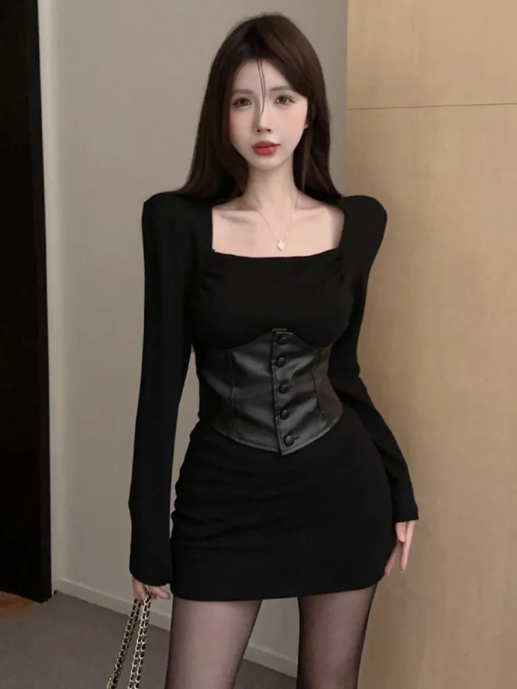 Black PU Leather Slim Fit Long Sleeve Dress Women's Autumn Winter Sexy Fashionable Belted Splice Base Layer Skirt
Black PU Leather Slim Fit Long Sleeve Dress Women's Autumn Winter Sexy Fashionable Belted Splice Base Layer Skirt