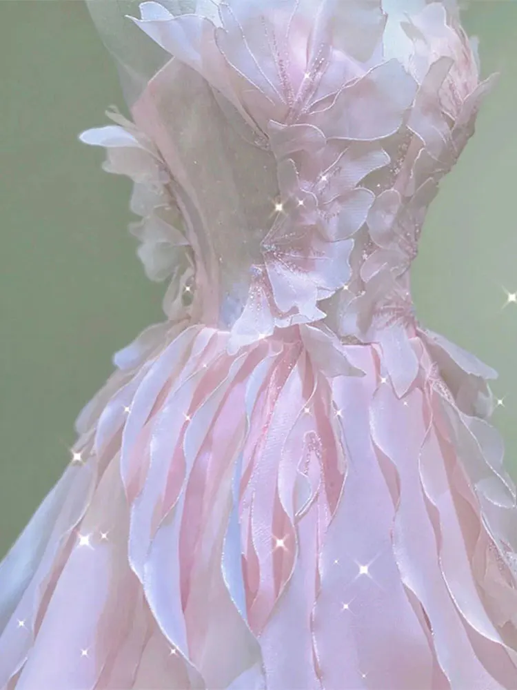 Banquet High-End Host Evening Dress on the Run Light Luxury Minority Graduation Art Exam Birthday Adult Ceremony
Banquet High-End Host Evening Dress on the Run Light Luxury Minority Graduation Art Exam Birthday Adult Ceremony