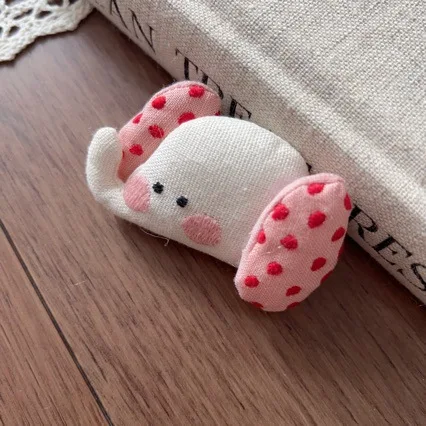 Multifunctional Stuffed Fabric Cartoon Elephant Hair Clip Brooch DIY Cute for Shoes Socks Bag Backpack Clothing Trim
Multifunctional Stuffed Fabric Cartoon Elephant Hair Clip Brooch DIY Cute for Shoes Socks Bag Backpack Clothing Trim