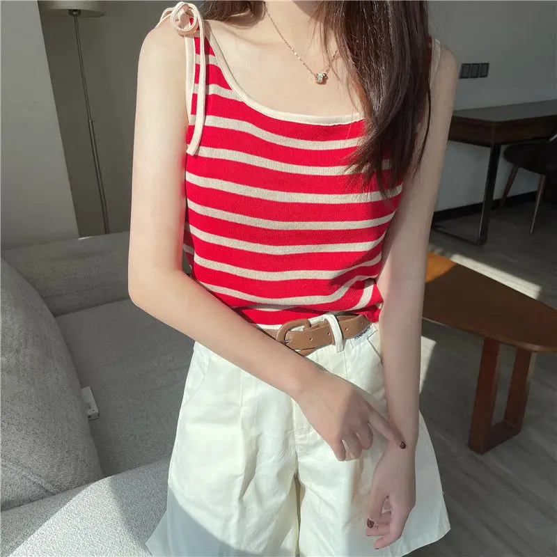Sweet Slim Vest Suspender Women's Spring 2023 New Model Student Strap Stripe Knit Outer Wear Top Y2k Crop Top
Sweet Slim Vest Suspender Women's Spring 2023 New Model Student Strap Stripe Knit Outer Wear Top Y2k Crop Top
