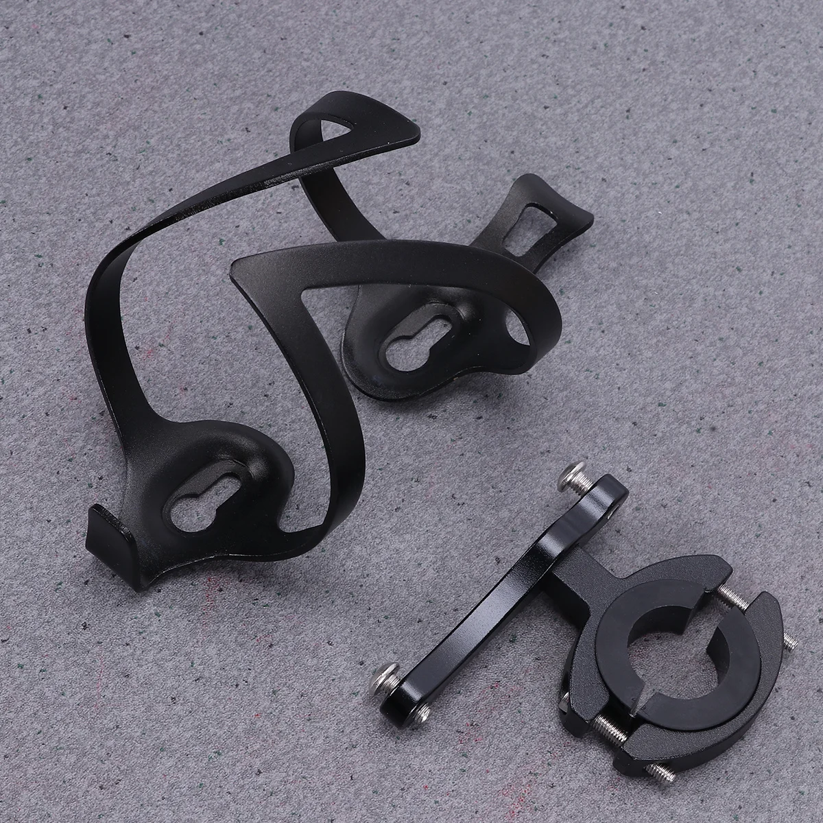 Велосипедная подставка для бутылок с водой, алюминиевый сплав, прочная конструкция для хранения чайников, портативная, простая в установке для горных велосипедов, черная
Велосипедная подставка для бутылок с водой, алюминиевый сплав, прочная конструкция для хранения чайников, портативная, простая в установке для горных велосипедов, черная